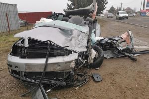 Doi dintre tinerii răniţi în accidentele de la final de săptămână sunt în stare critică