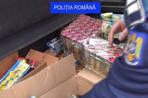 Acţiunea „Foc de artificii”, în Alba: O razie „explozivă” a poliţiştilor care au confiscat peste 2.300 de obiecte cu conţinut pirotehnic