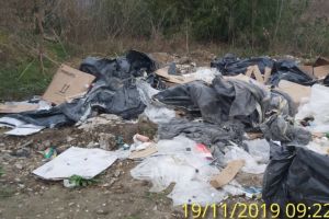 Sanctiuni pentru rascolire in gunoi, fumat in spatii publice inchise, aplicate de politistii constanteni (galerie foto)