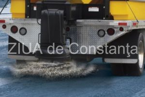 Achizitii la RAJDP Constanta:  Regia cumpara sare industriala si nisip de rau pentru prepararea materialului antiderapant (document)