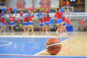 Baschetbaliştii de la CSM CSU Oradea susţin azi acasă cel de-al 50-lea meci din cupele europene