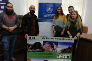 Trasee de escaladă şi via ferrata Piatra Șoimilor