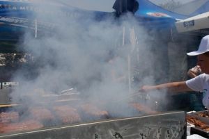 Un primar a interzis manelele, dedicaţiile şi grătarele. Cei care nu se conformează vor fi amendaţi