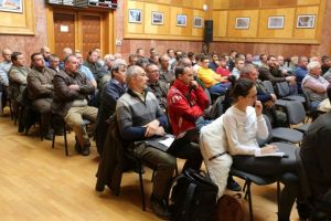 Conferinţă silvică şi masă rotundă la sediul Consiliului Judeţean