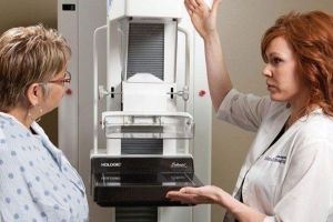 La Timişoara se luptă şi prin artă împotriva cancerului. Puteţi sprijini Grupului „Violeta”