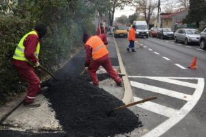 Continua modernizarea tramei stradale: Se lucreaza pe tronsonul cuprins intre strada Ion Ratiu si strada Zorelelor din Constanta