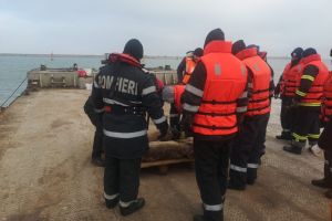 Portul Midia: Inca 43 de oi au fost salvate, in ultimele doua ore, din nava scufundata (galerie foto)