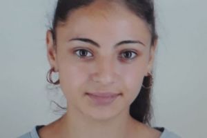 O adolescentă din Braşov a dispărut de acasă