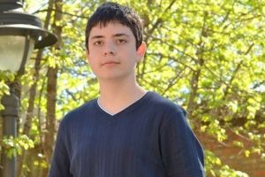 Un student din Sibiu suferă de leucemie – Haideţi să donăm sânge să se facă bine