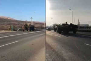 FOTO | Blindate ale armatei, „spectacol” înainte de defilare. S-au tamponat la intrarea în Alba Iulia