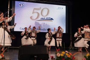 Ansamblul ”Cununiţa”, din nou pe scenă după o pauză de 15 ani