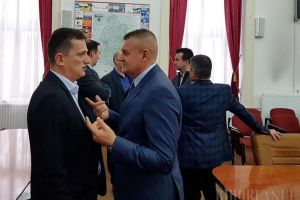 Prefectul Ioan Mihaiu şi-a luat adio de la şefii instituţiilor deconcentrate înainte să fie schimbat de Guvern