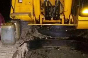 DOSAR PENAL pentru doi tineri de 19 ani şi 21 de ani din Pianu, care au sustras peste 600 de litri de motorină dintr-un excavator