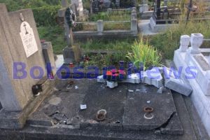 Incredibil! Un bărbat a fost reţinut după ce a profanat un mormânt dintr-un cimitir din municipiul Botoşani. După faptă, a lăsat mai multe bilete având conţinut cu tentă sexuală