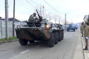 Repetiţie pentru parada de 1 Decembrie, la Bistriţa (FOTO-VIDEO)