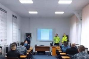 Conduce autospeciala la fel de bine precum motocicleta