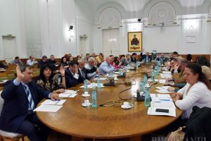 Cresc (iar) impozitele! Consiliul local Oradea majorează birurile cu 4,6% şi introduce noi taxe speciale