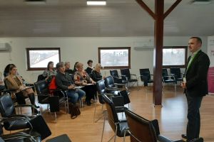 FOTO. HEY, proiectul care îi ajută pe tinerii vulnerabili din judeţ să îşi găsească un loc de muncă