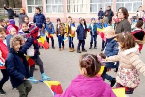 Nu doar isteţi, ci şi generoşi