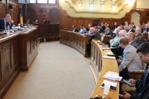 Peste 11 milioane de lei investiţi în infrastructura medicală şi rutieră