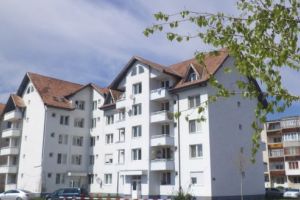 Contracte prelungite pentru 28 de chiriaşi ANL din Luduş