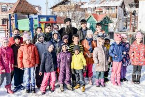 Tower Riders Târgovişte merge la cei 400 de copii de la Valea Plopului. Implică-te şi tu!