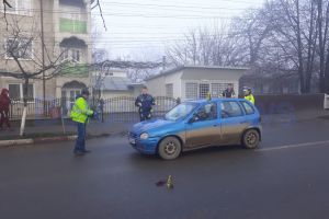 FOTO Accident la Darabani! Bărbat rănit grav după ce a fost lovit de o maşină