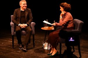 Gica Hagi, pe scena teatrului Apollo 111, in cadrul evenimentului The Vast  The Curious (galerie foto + video) 