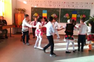 Ziua Naţională a României prin ochii copiilor de la Iedera