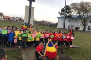 Ziua României şi Ziua Bucovinei, marcate la Școala Gimnazială Pătrăuţi