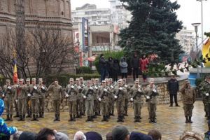 La Mulţi Ani ROMÂNIA, şi de la Piteşti!
