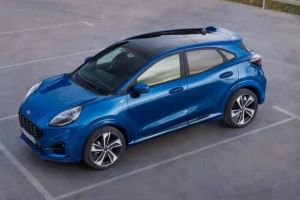 Mişcare surpriză de Ziua Naţională: Ford livrează primele autoturisme Ford Puma produse la Craiova