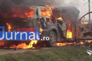 Autoturism în flăcări, la Goleşti