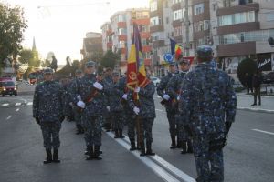Ziua Nationala a Romaniei, celebrata la Navodari. Zeci de militari prezenti la eveniment (galerie foto)