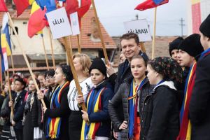 Sebeşul trăieşte Unirea, îmbrăcând haina de sărbătoare şi retrăind povestea de acum 101 ani