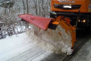 IMPORTANT! Stocurile de materiale antiderapante verificate de Poliţia Mureş!