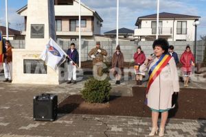 Hora Unirii, depunere de coroane si spectacol tematic:  Locuitorii comunei Cumpana au serbat Ziua Nationala a Romaniei (galerie foto)