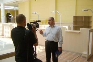 România, te plătesc! Cum a ajuns Bolojan să decidă taxele speciale din piramidă