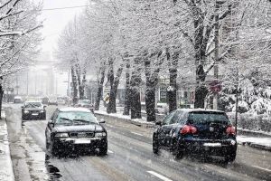 Primăria anunţă că e pregătită de iarnă: ,,Acţionăm pentru combaterea poleiului”