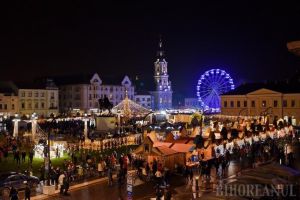 Unde ieşim săptămâna asta: Târgul de Crăciun, concerte de colinde şi kangoo jumps caritabil în Oradea