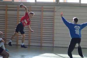 Juniorii se „sincronizează”, la bine şi la rău