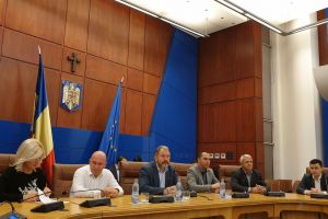 Secţia TBC de pe strada Ghinzii va fi reabilitată cu 3,2 milioane lei. La CJ s-a semnat contractul de lucrări