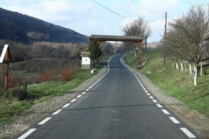 Peste 120 de kilometri de drumuri judeţene reabilitate în 2019