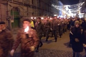 Manifestări de 1 decembrie încheiate cu tradiţionala retragere cu torţe, la Timişoara