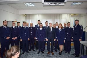 FOTO. Poliţişti de la IPJ Satu Mare, avansaţi în grad cu ocazia Zilei Naţionale a României