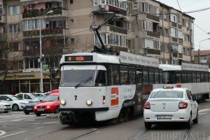 OTL: Întârzieri înregistrate de mijloacele de transport în comun