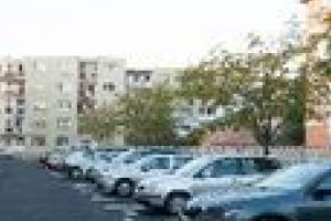 Cum să închiriezi un loc de parcare rezidenţială în Sfântu Gheorghe