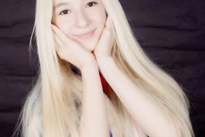 Are doar 16 ani, dar a fost admisă la facultate cu nota 10! O elevă din Oradea, cea mai bună la un prestigios concurs de fizică