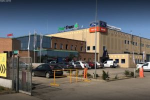 Tinichigerie şi vopsitorie pentru autoturisme şi camioane la Paul Trans, pe Calea Șagului, în Timişoara