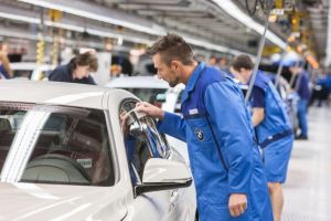 BMW construieşte o uzină la Debrecen. Producătorul auto a ales Ungaria datorită infrastructurii  dezvoltate